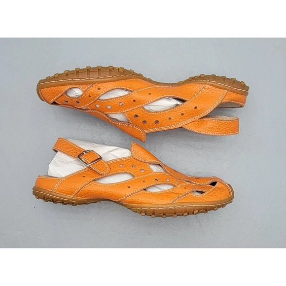 Bernie Mev Women's Orange Sandal Size 37EU / 6.5 US Slip-On Flats - Picture 1 of 14